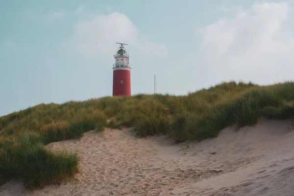 北の海の海岸の灯台 ストック画像