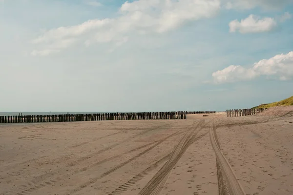 Breakwaters Empty Beach — Stock Photo, Image