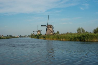 Hollanda 'da yel değirmeni