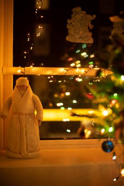 Noel Baba ve Noel ağacı.