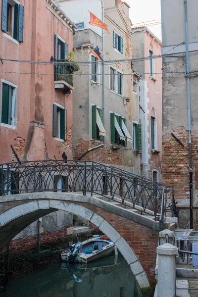 Rue Étroite Canal Venise — Photo