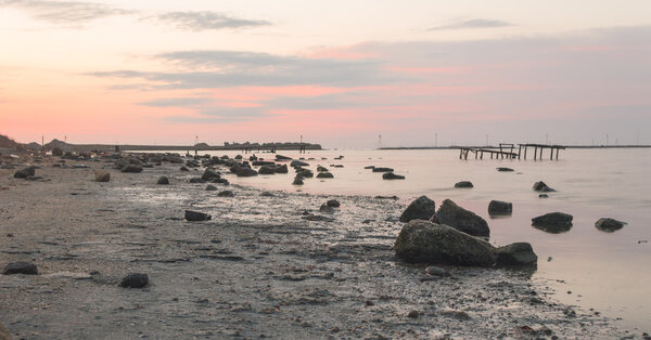 Восход солнца на побережье