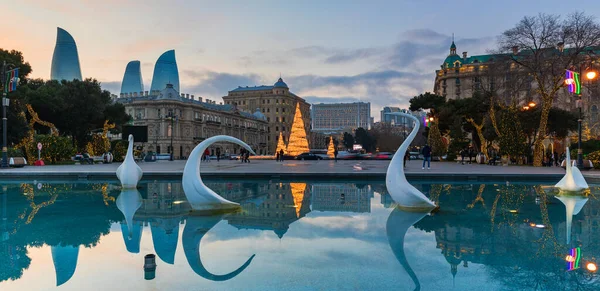 Novoroční Stromy Zasazené Centru Města Baku — Stock fotografie