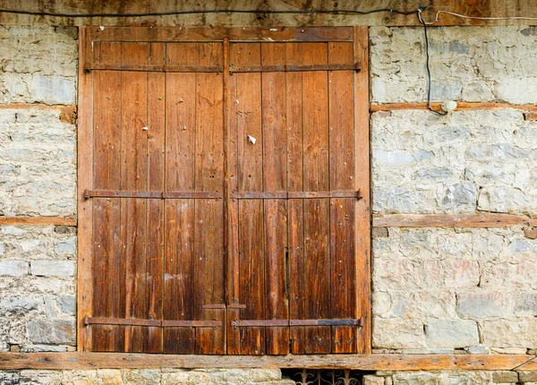 Old Window Closed Wooden Shutters — Stock Photo, Image