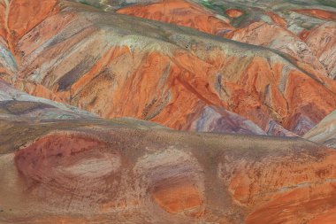 Azerbaycan 'da çok renkli güzel dağlar