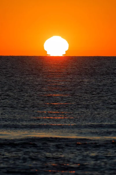 カスピ海の日の出 — ストック写真