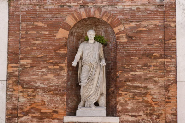 Estatua romana, Roma, Italia — Foto de Stock