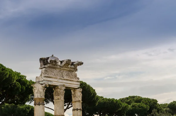 Roman column, Rome, Italy — Stock Photo, Image