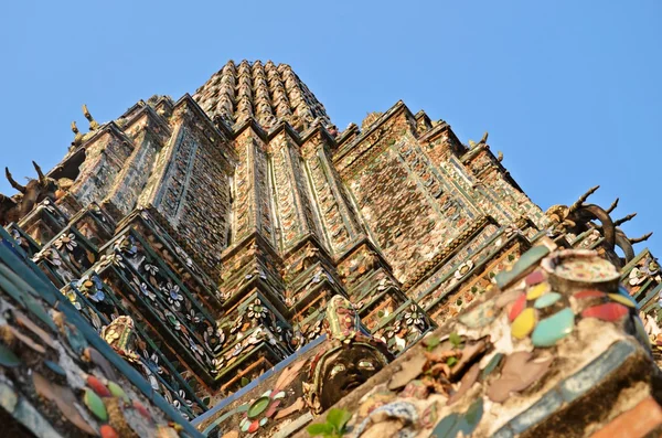 Detail of wat arun temple — Stock Photo, Image