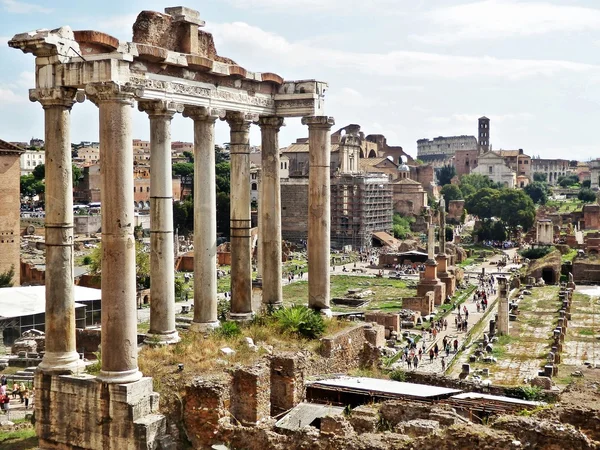 Fórum romano em Roma, itália — Fotografia de Stock