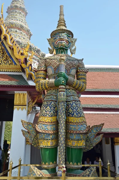 Standbeeld van Thaise reus Jaks — Stockfoto