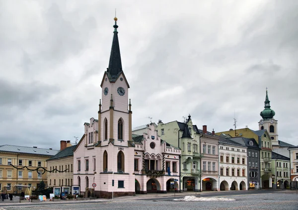 Исторические постройки на площади Краконосовой в Трутнове — стоковое фото