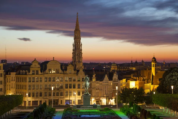 Stadsbilden i Bryssel från monts des arts — Stockfoto
