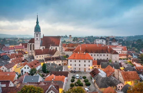 チェコ共和国南ボヘミア地方 ジンドリクーフ フラデツの旧市街の空中写真 — ストック写真