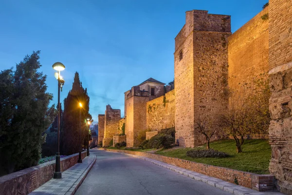 Malaga Spanje Uitzicht Verlichte Muur Van Alcazaba Fort Middeleeuwse Moorse — Stockfoto