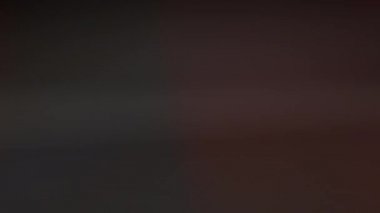 Bokeh Bulanık kenarlıktaki kırmızı ve maviyi değiştir Yanıp sönen ışığın gölgesi