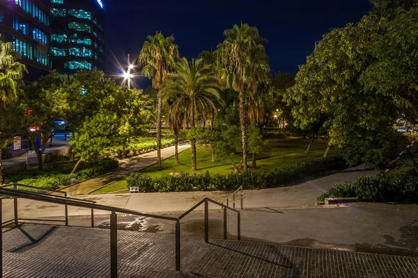 merdiven ve gece parkta