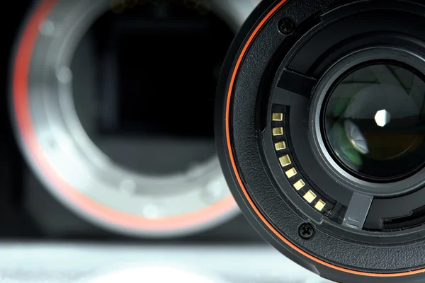 dijital SLR fotoğraf makinesi