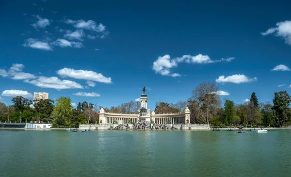 Retiro Park Jaře Madrid Španělsko — Stock fotografie