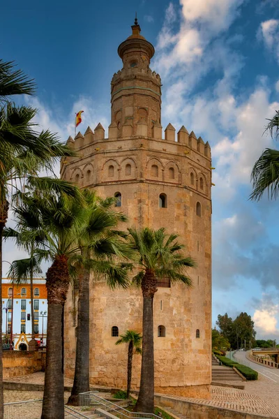 Torre Del Oro Nad Brzegiem Rzeki Guadalquivir Sewilla Hiszpania — Zdjęcie stockowe