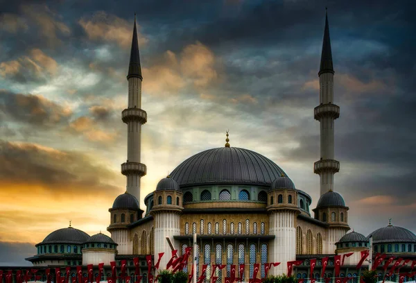 Moschea Taskim Istanbul Turchia — Foto Stock