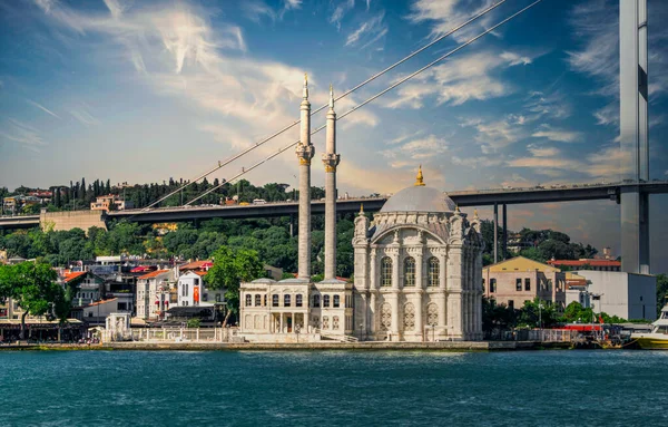 Ortakoy Mezquita Del Bsforo Estambul Turkie — Foto Stock