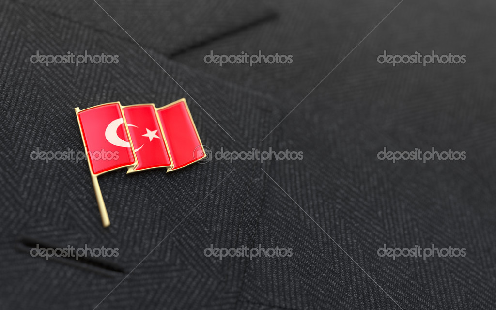 Turkey flag lapel pin on the collar of a business suit — Stock Photo