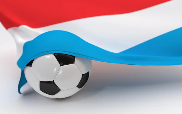 Флаг Люксембурга с футбольным мячом — стоковое фото