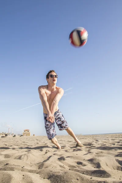 Volejbal na pláži — Stock fotografie