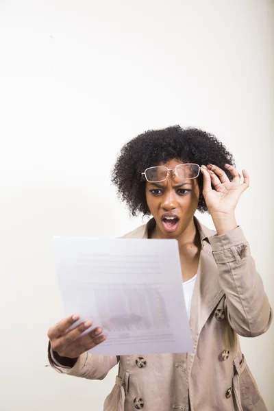 Young Woman Reading Office Reports — Stock Photo, Image