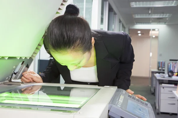Businesswoman Photocopying Her Face — Stock Photo, Image