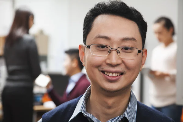 Businessman in the office — Stock Photo, Image