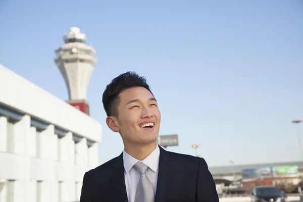 Traveler at airport — Stock Photo, Image