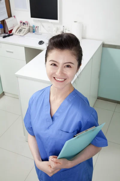 Veterinarian in office — Stock Photo, Image