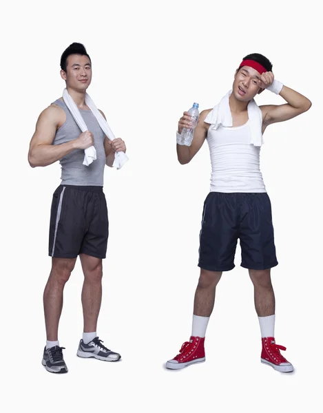 Athletic man and workout beginner — Stock Photo, Image