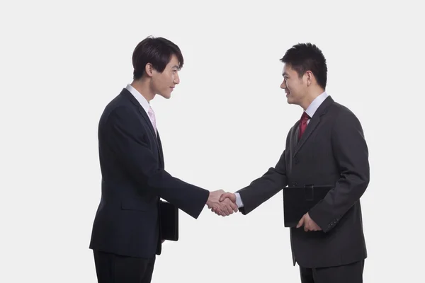 Two Businessmen Shaking Hands — Stock Photo, Image