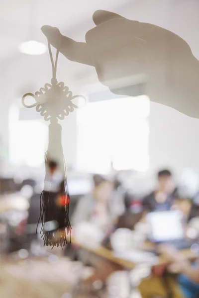 Houden van Chinees knoop in de klas — Stockfoto