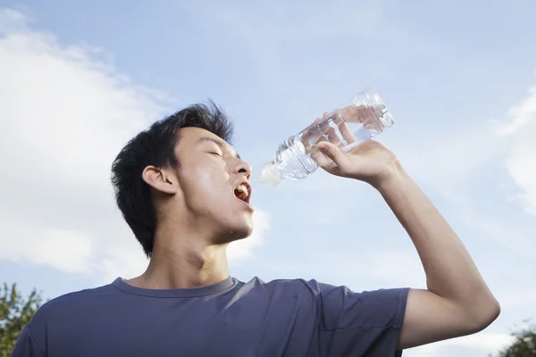 Man Drinking Water — Stock Photo, Image