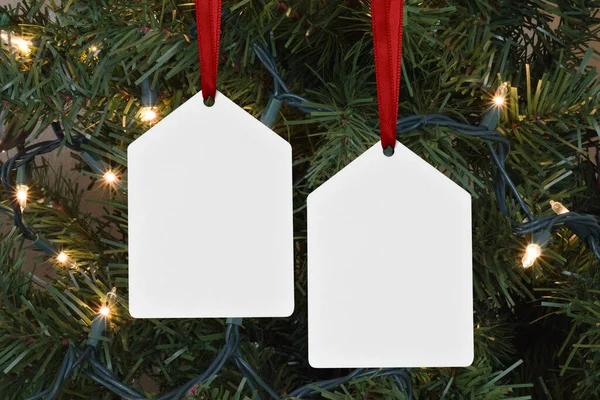 Double Sided Christmast Tag Ornament Mockup Hanging Beautiful Lit Christmas — Stock Photo, Image