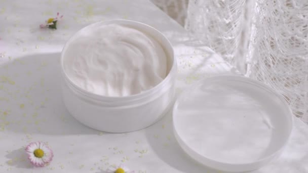 Face Cream White Box High Quality Footage — Stok video