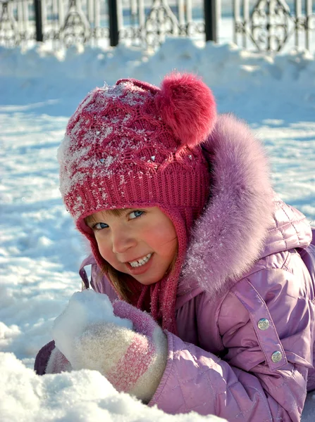 Wintermädchen — Stockfoto