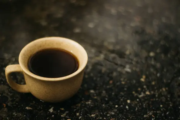 Tasse Kaffee Morgen Espresso Kaffee Kaffeebrei Auf Dunklem Hintergrund — Stockfoto