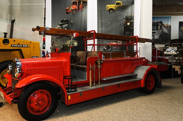 Vieux camion de pompiers — Photo