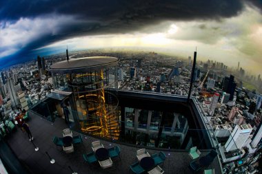 Bangkok 'taki (Tayland) gökdelenlerin görüntüsü. Çekim yeri: Bangkok, Tayland