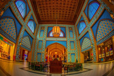 İbn Batta Alışveriş Merkezi (BAE). Çekim Konumu: Dubai