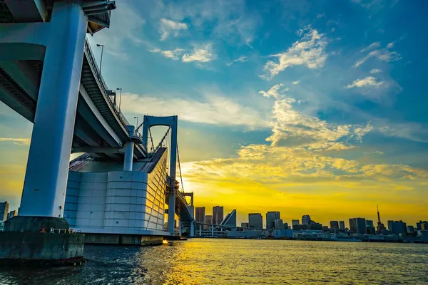 Regenbogenbrücke Und Blick Auf Tokio Abend Drehort Minato Tokio — Stockfoto