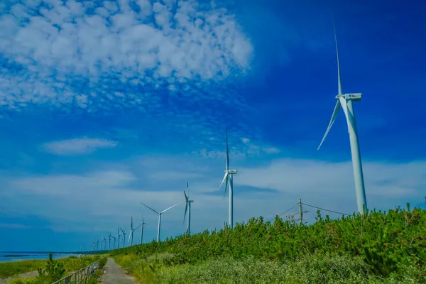 大きな風力発電所 再生可能エネルギー 撮影場所 秋田県 — ストック写真