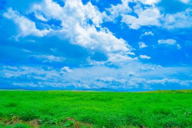 Furanos sade ve bulutlu gökyüzü. Çekim Konumu: Hokkaido Furano