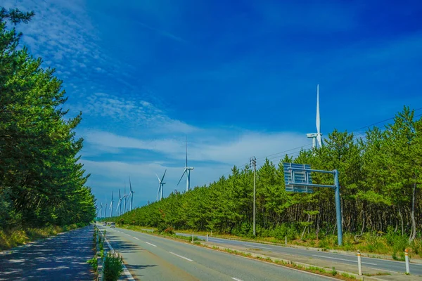 大きな風力発電所 再生可能エネルギー 撮影場所 秋田県 — ストック写真