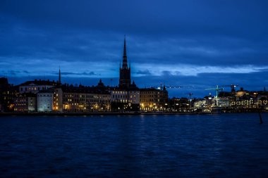 Gumlastan Eski Şehir ve Almanya Kilisesi (Stockholm). Çekim yeri: İsveç, Stockholm